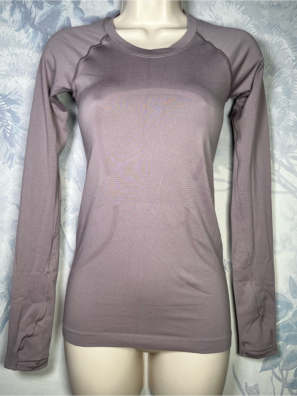 Lululemon Long Sleeve Tee 2
